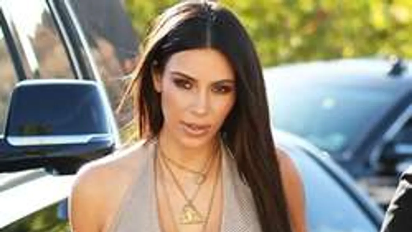 Te jó ég: Mi történt a kétgyermekes sztáranyuka hatalmas melleivel?