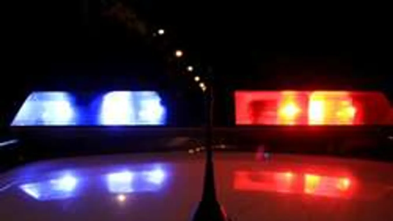 Már 18 sérültje van az M3-ason történt buszbalesetnek. Mentőhelikopter érkezett