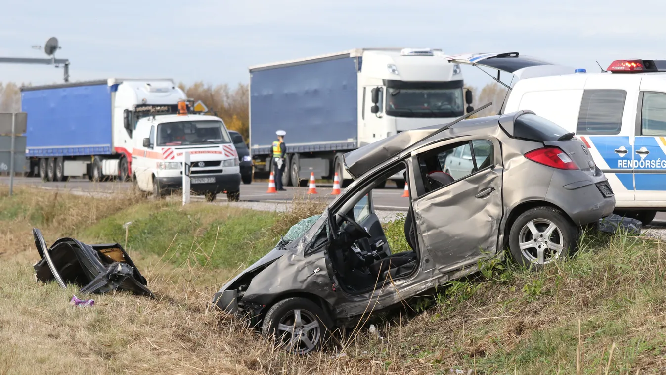 Megrázó helyszíni fotók: ketten meghaltak a kamionbalesetben Szolnoknál