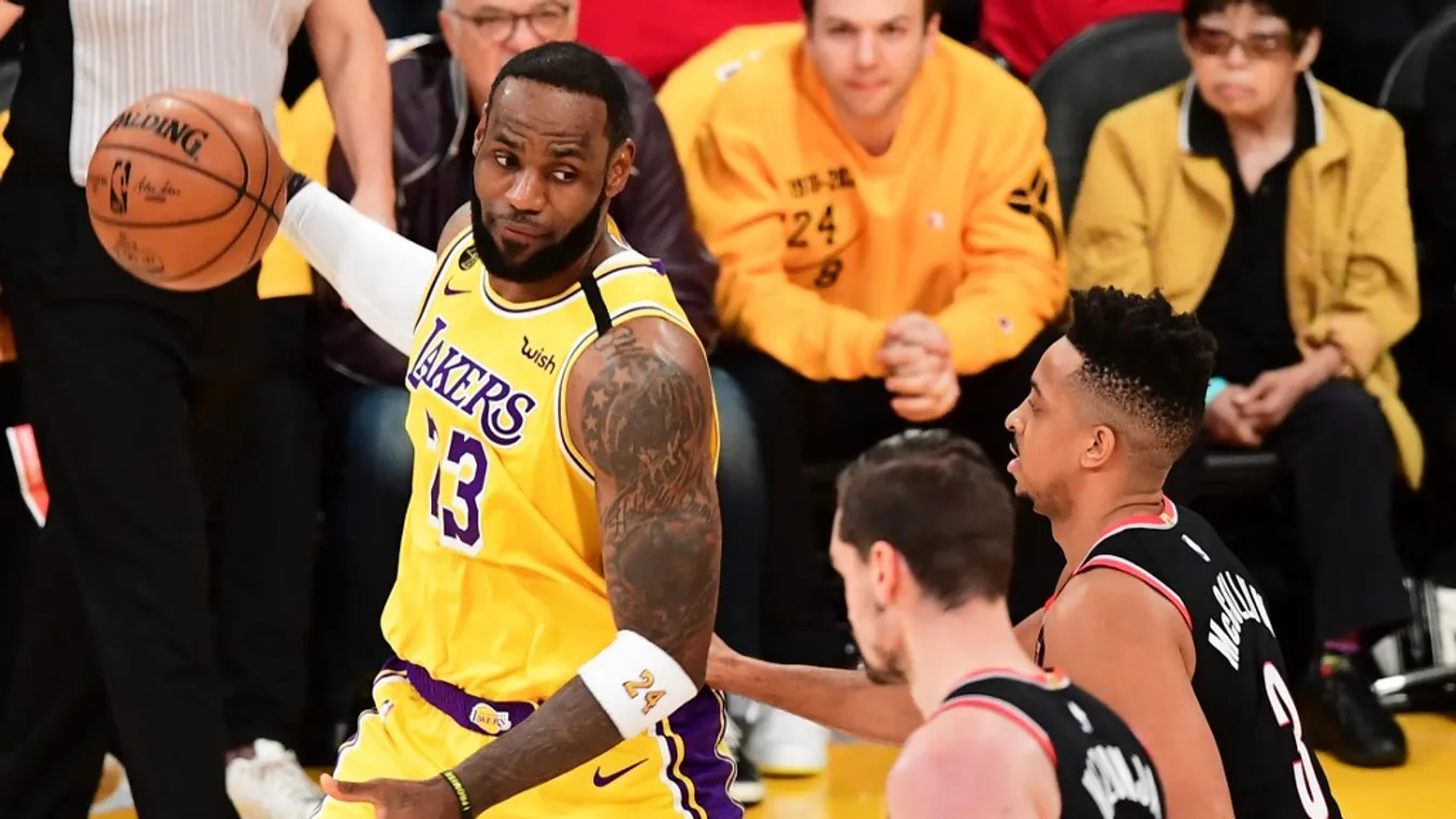 Basketball: NBA - Regular season: LA Lakers v Portland