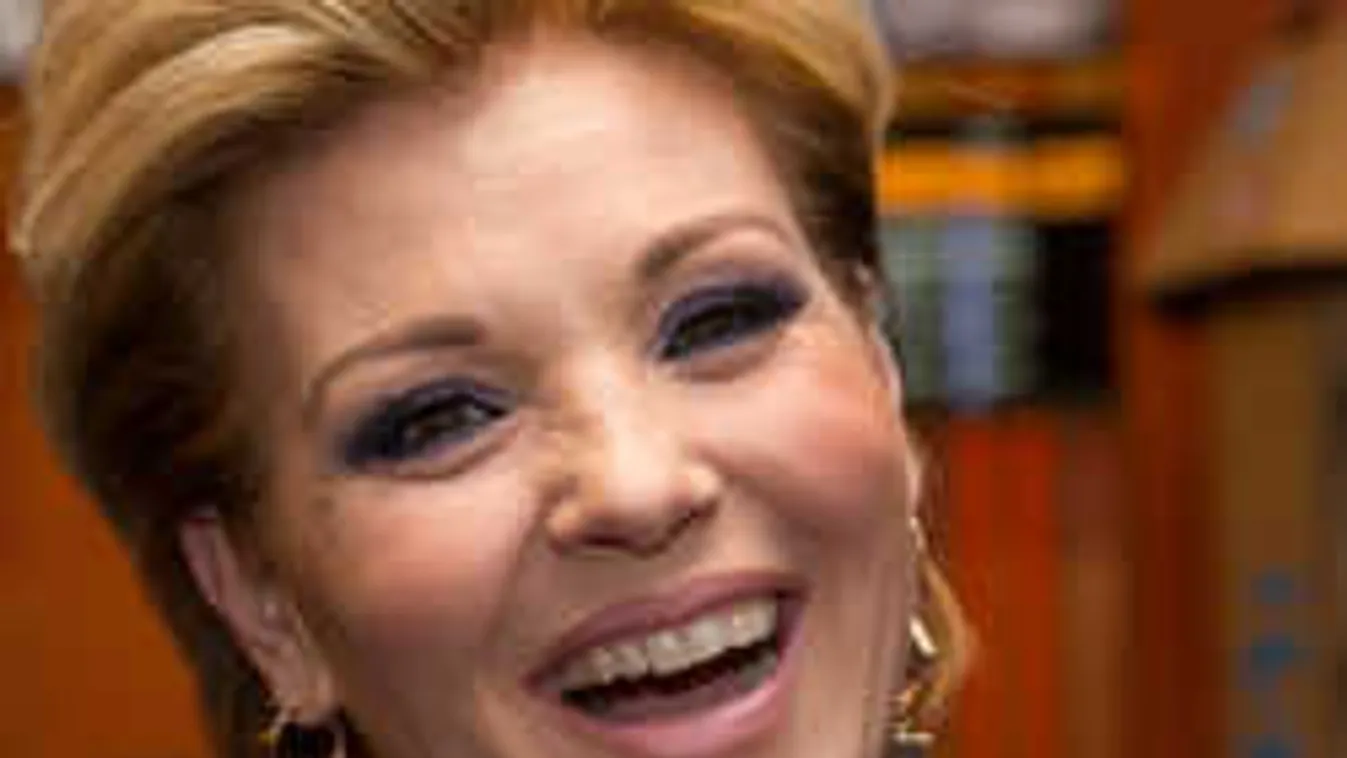 Hihetetlen, mennyit nőtt: új fotót posztolt a fiáról Liptai Claudia!