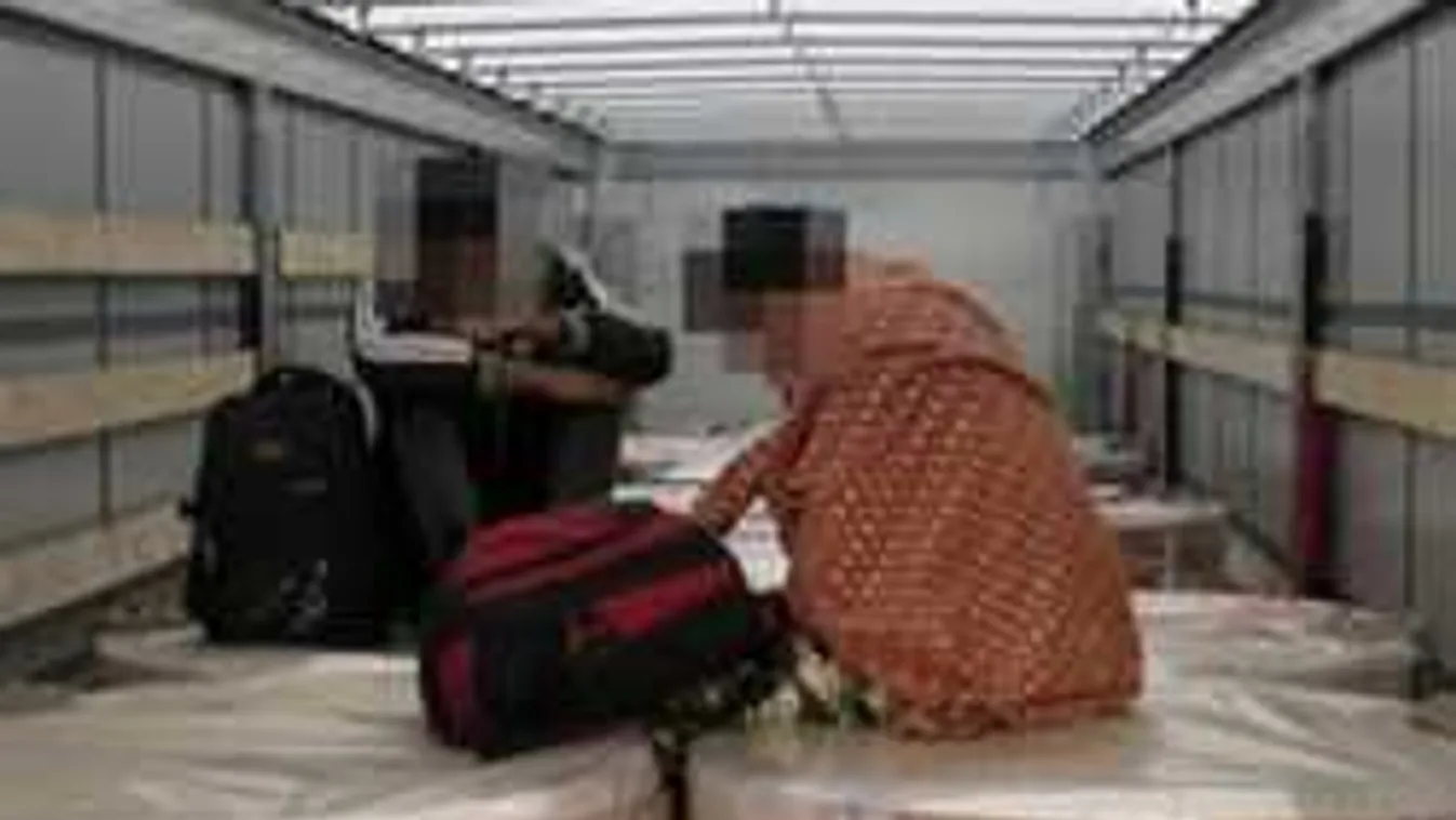 Nem adják fel a migránsok, így próbálkoznak a magyar határnál