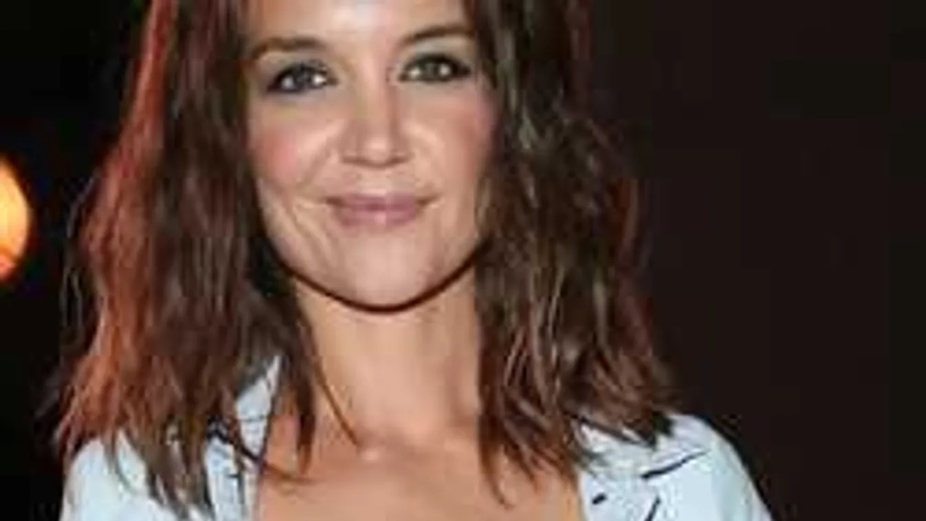 Nem hiszed el, milyen ruhában mutatkozott nyilvánosan Katie Holmes