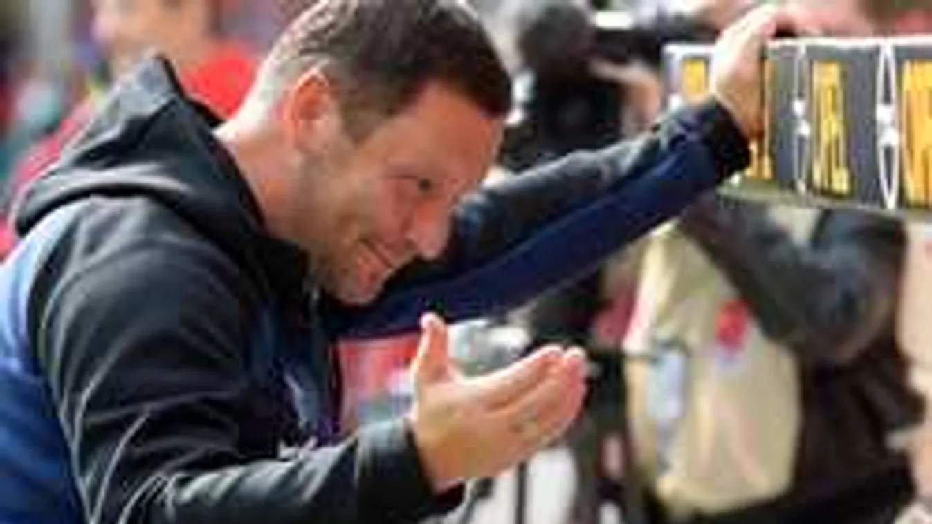 Remekel a csapat, de erre biztosan nem lesz büszke Dárdai Pál