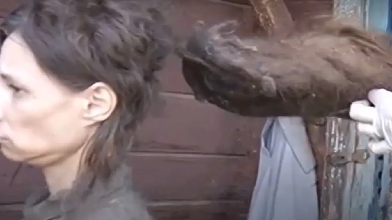 Egyáltalán mit ettek: 26 évig elzárta a külvilágtól a lányát az orosz horror-anya