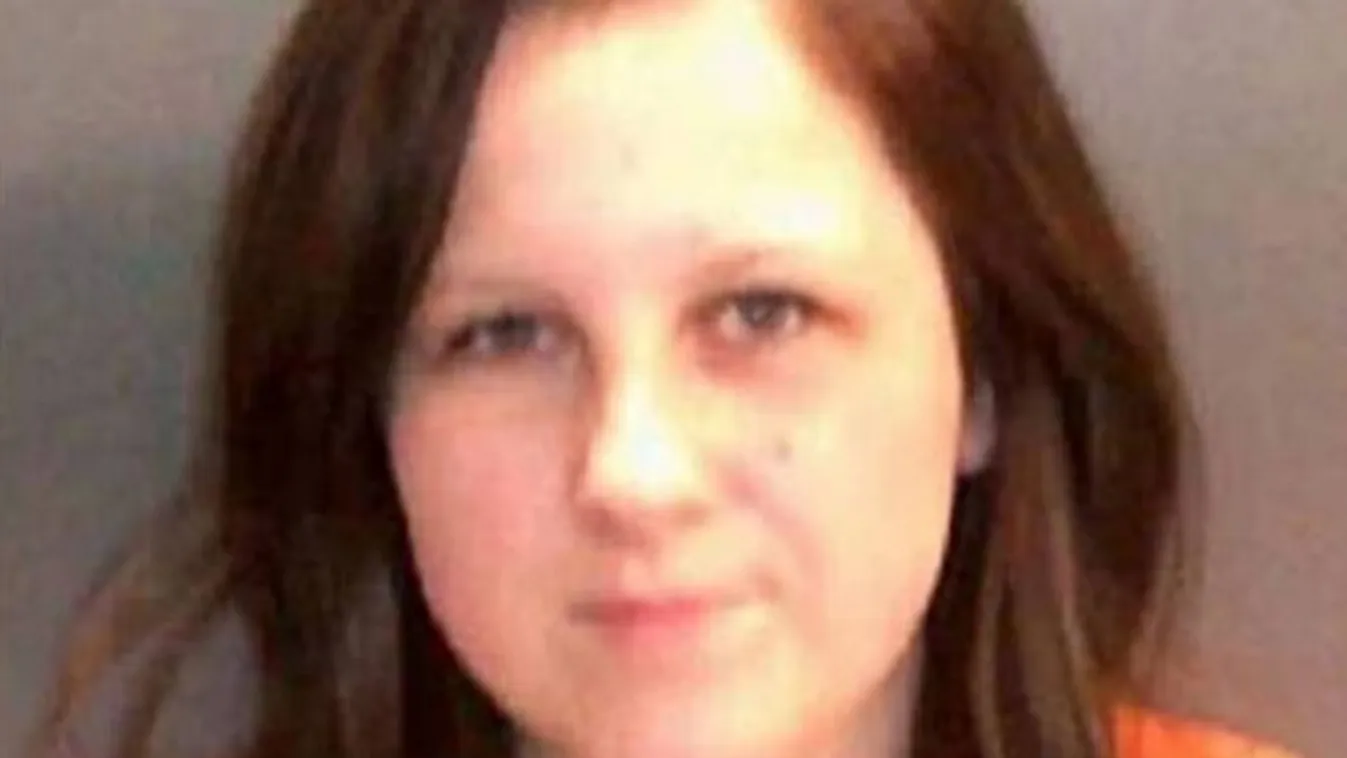 Ezt tette diákjával az angyalarcú tanárnő, miután átélte vele az orgazmust