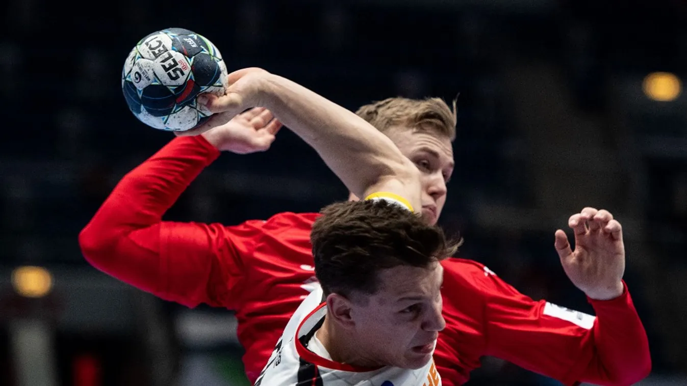 Steinerttel órák alatt fordult nagyot a világ