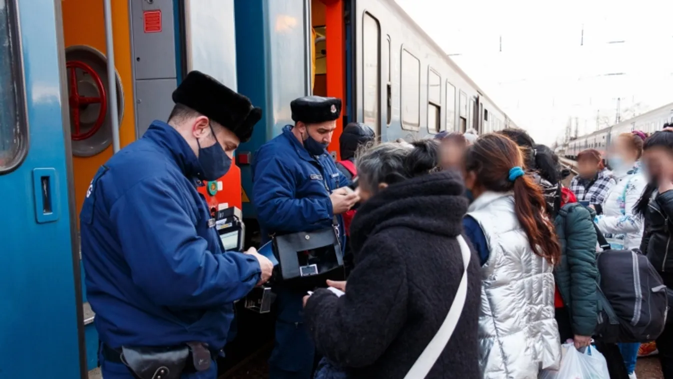 Most érkezett: a határ magyar oldalán nincs torlódás