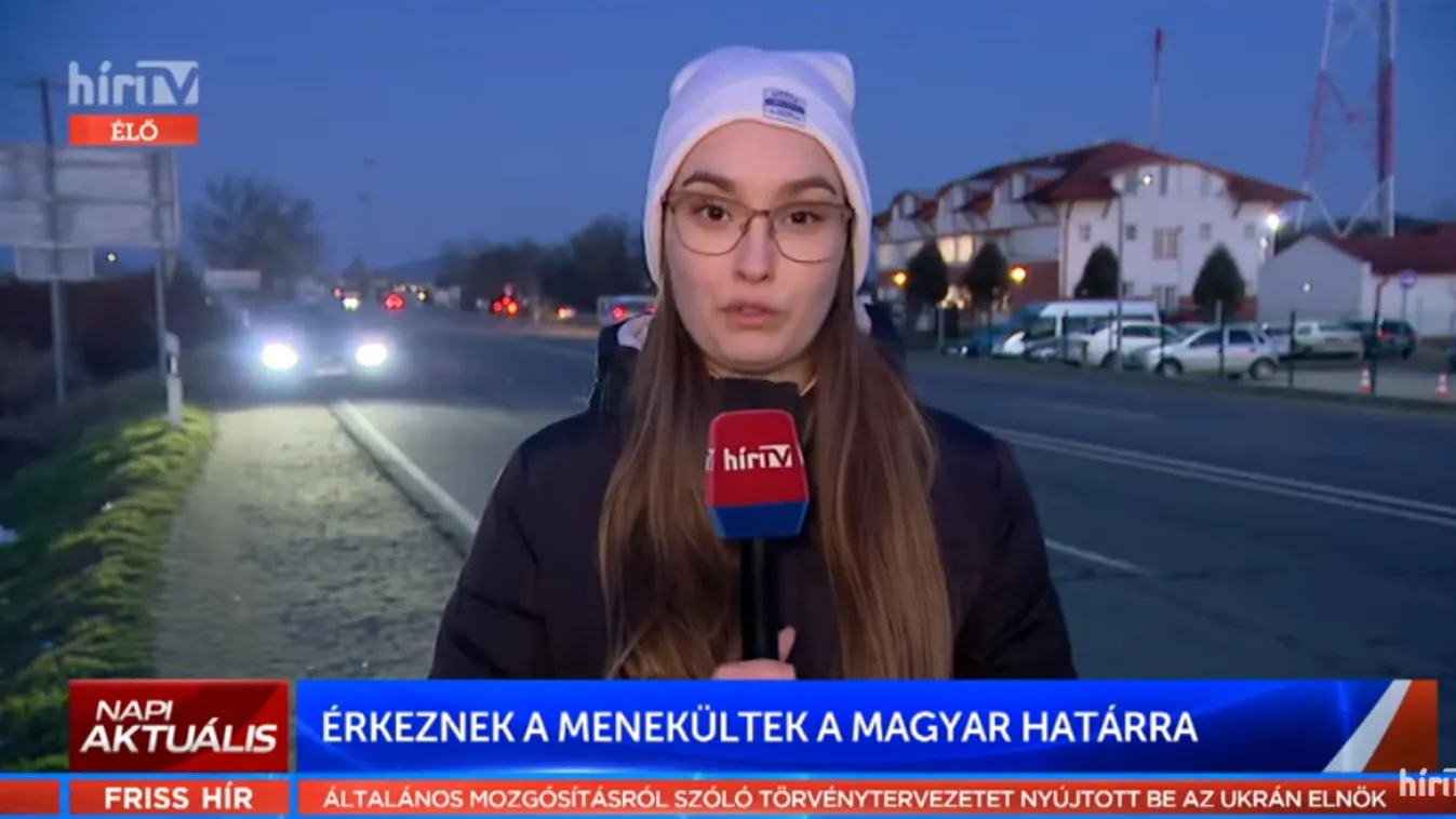 Szívszorító, ahogy az életükért menekülnek az emberek