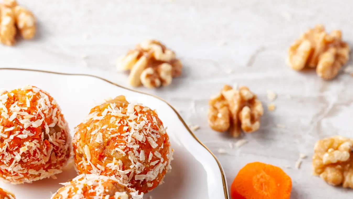 A,Kitchen,Countertop,With,A,Flat,Porcelain,Plate.,Homemade,Fresh