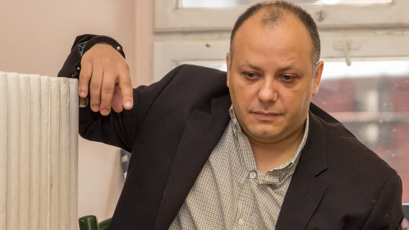 Most kísérik utolsó útjára Damu Rolandot – Fotó