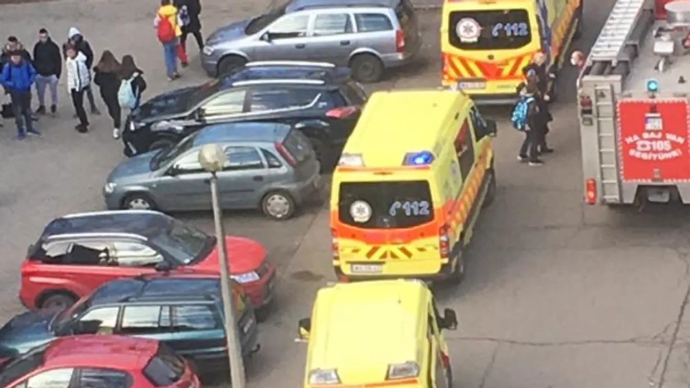 Itt az első videó a nyíregyházi iskolánál történtekről