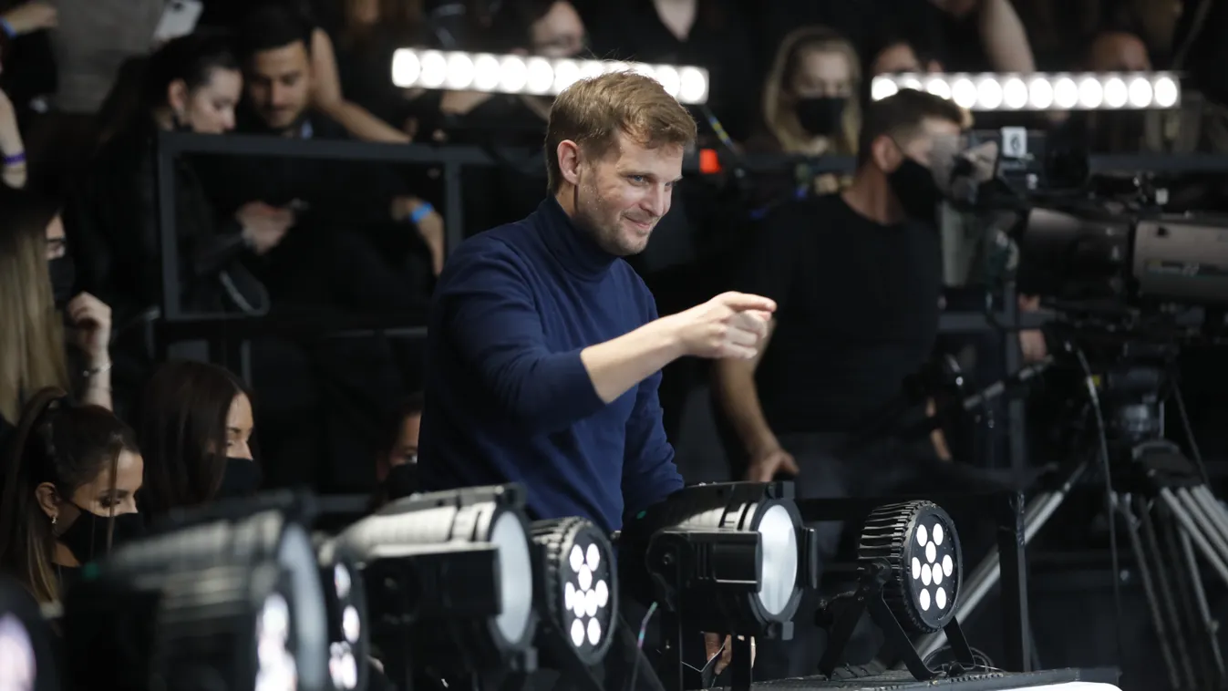 Puskás Peti visszatért a TV2 stúdiójába - Fotó