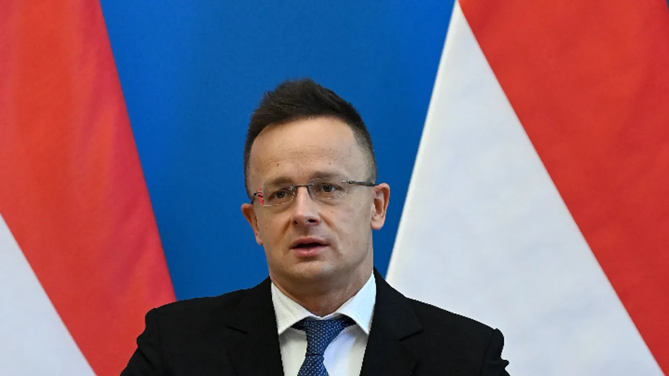 Szijjártó elmondta, milyen lesz a Londoni Magyar Ház