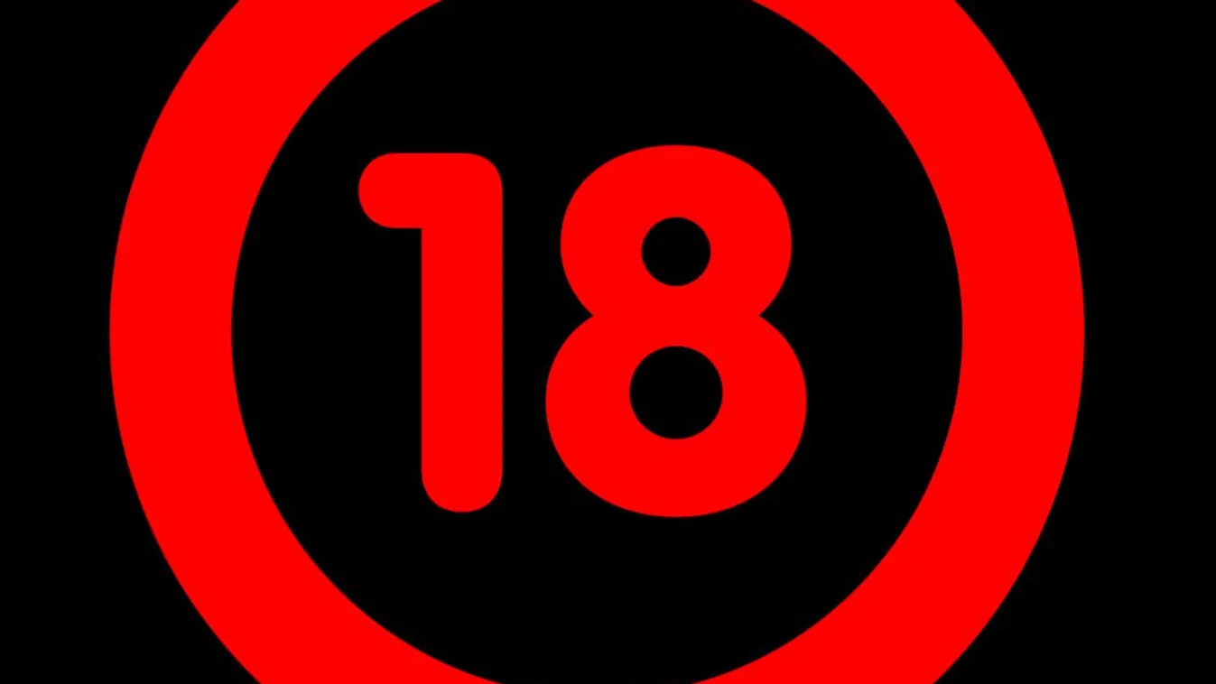 Szélsebesen jött az őrült orgazmus a szökőkútban, kár, hogy mindenki látta - Fotó