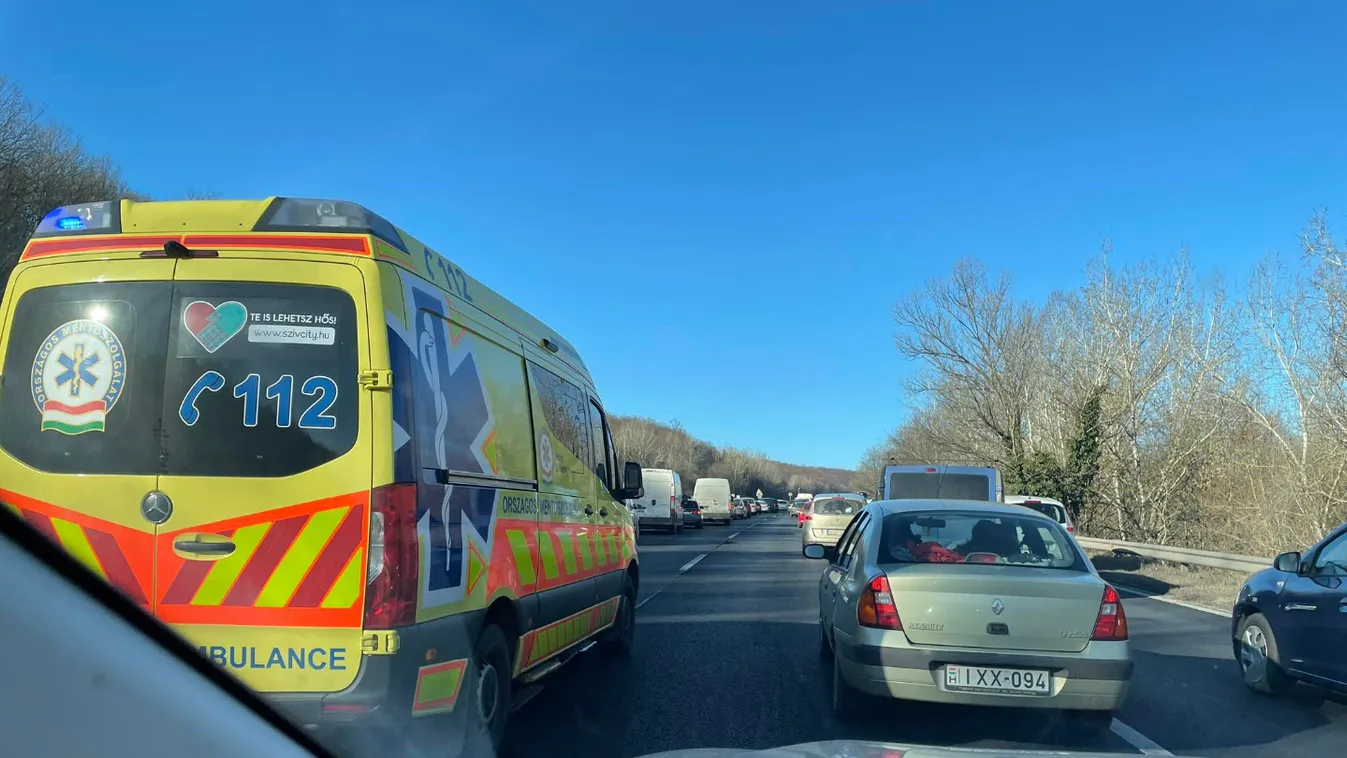 Baleset az M3-as autópályán, hatalmas a dugó