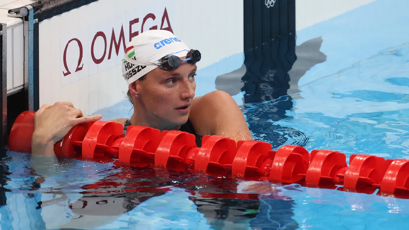 Hosszú Katinkát köszöntötték, így reagált a csodálatos meglepetésre