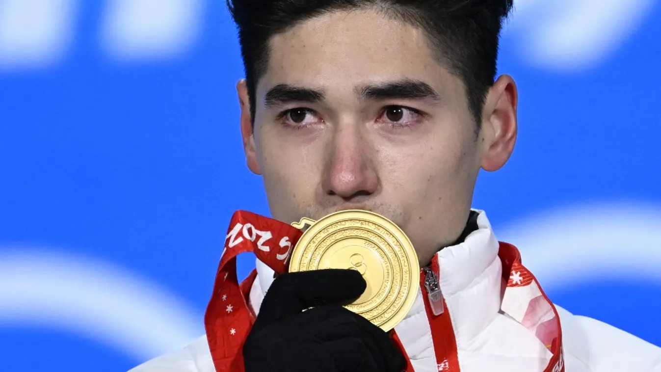 Megcsókolta az áhított aranyat