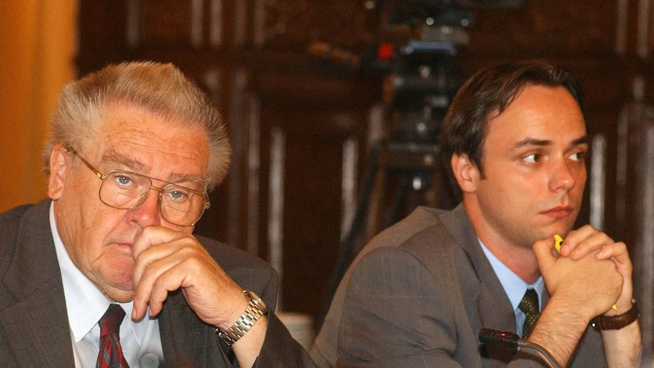 Rejtélyes posztot tett közzé a fideszes politikus