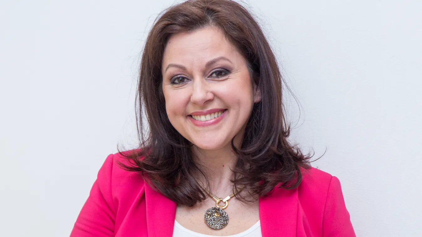 Nem ez a legjobban sikerült fotó Erdélyi Mónikáról