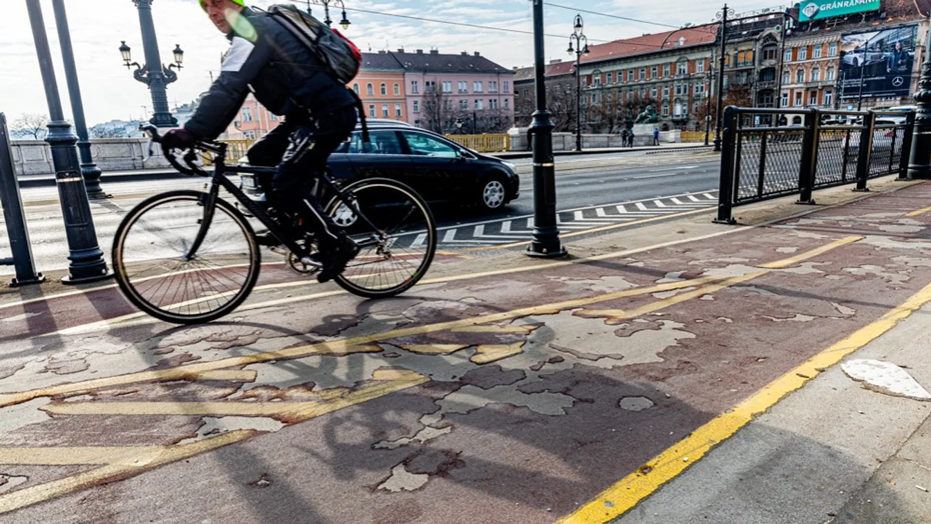 Nem hittünk a szemünknek: így néz ki a biciklisáv a Margit hídon