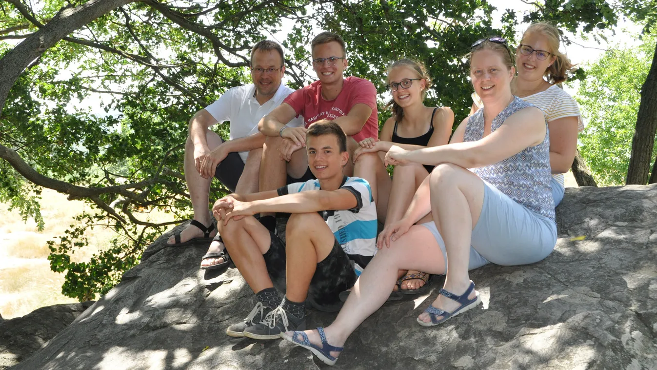 „Nem feladni kell, hanem dolgozni érte” - ilyen lesz az idei Házasság Hete