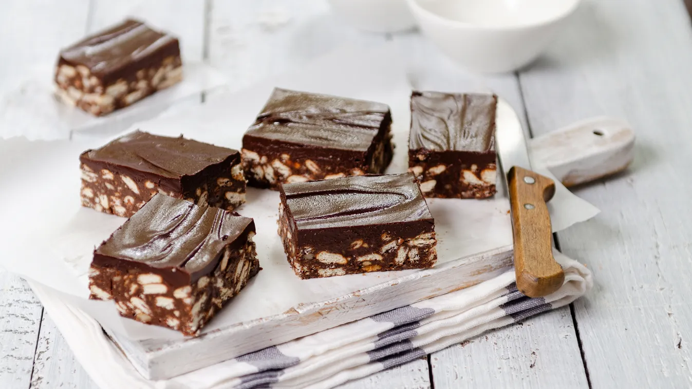 Ez lesz a húsvét kedvenc desszertje, sütnöd sem kell