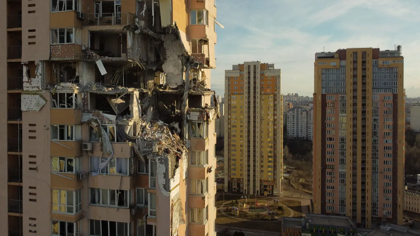 Elena alól lőtték ki Kijev leghíresebb lakóházát