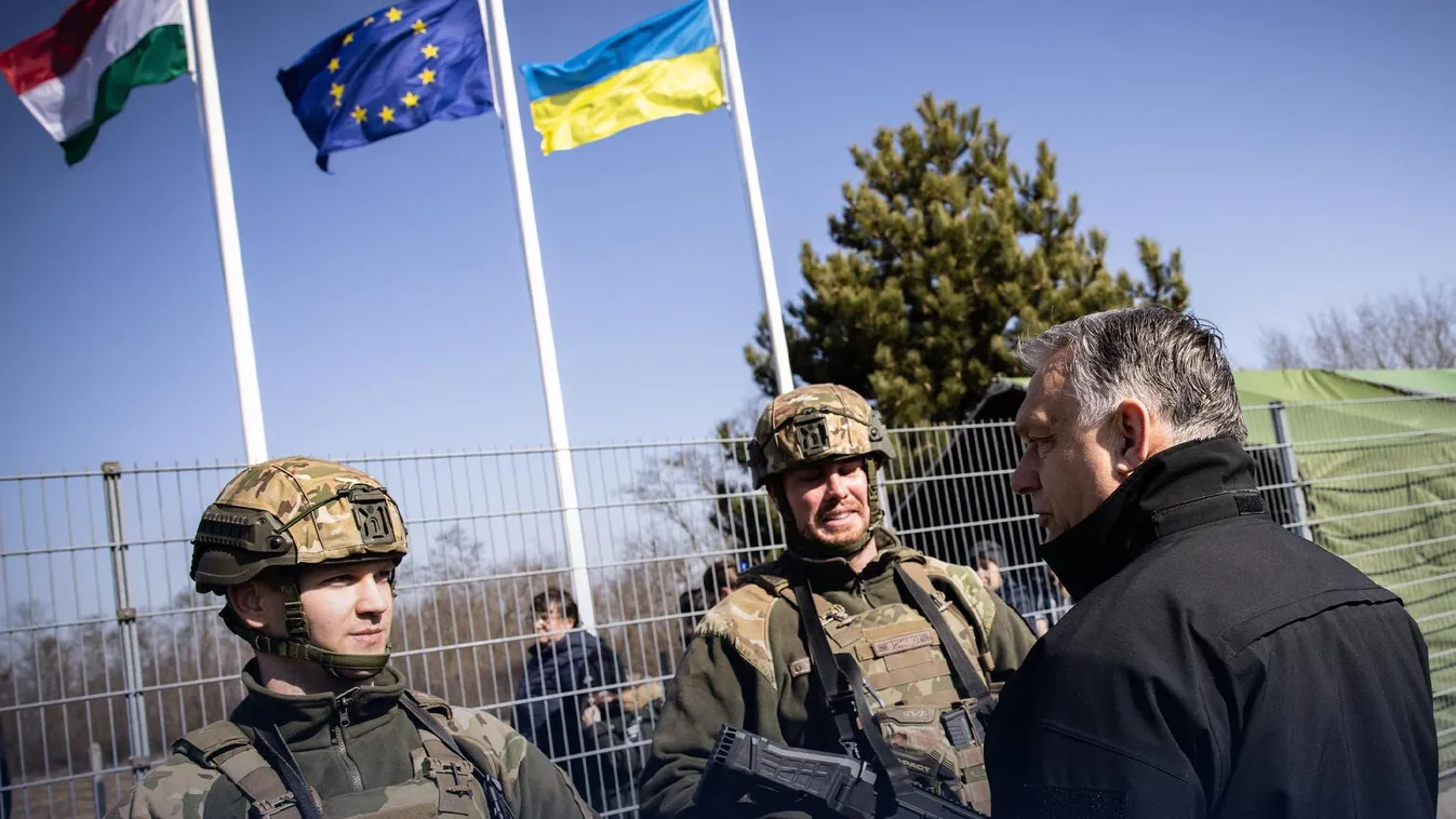 Orbán Viktor a magyar-ukrán határnál tartott szemlét
