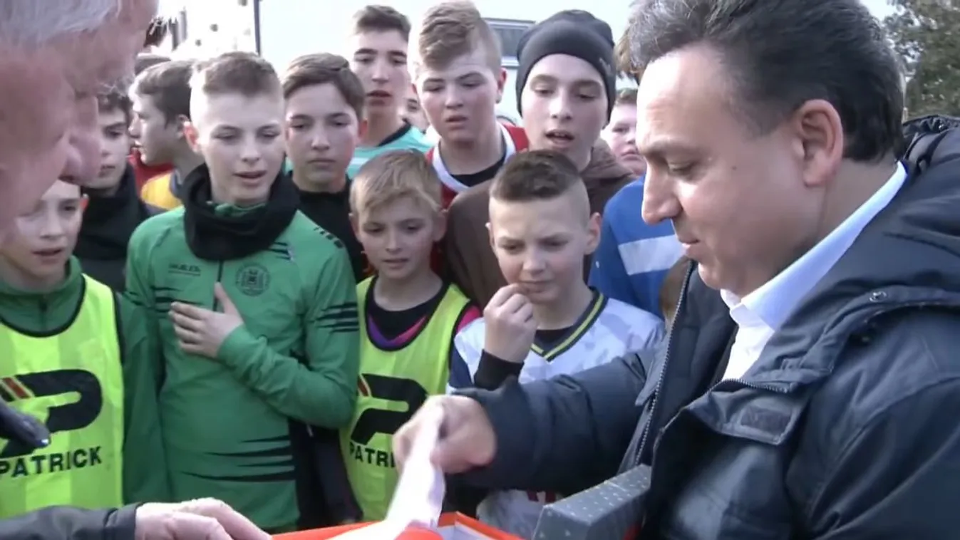 Nem gondolnád, hol járt Mága Zoltán