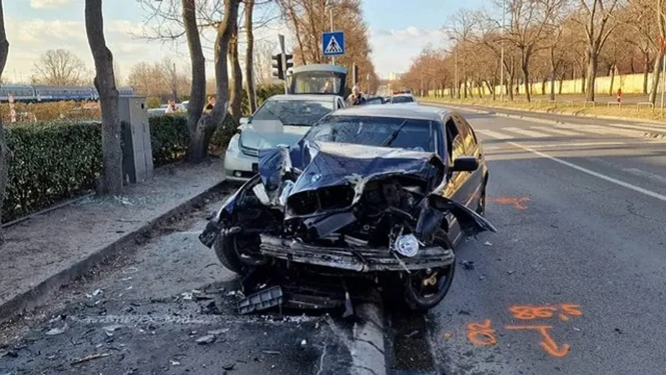 Ittas BMW-s mindent letarolt Kőbányán - Fotók