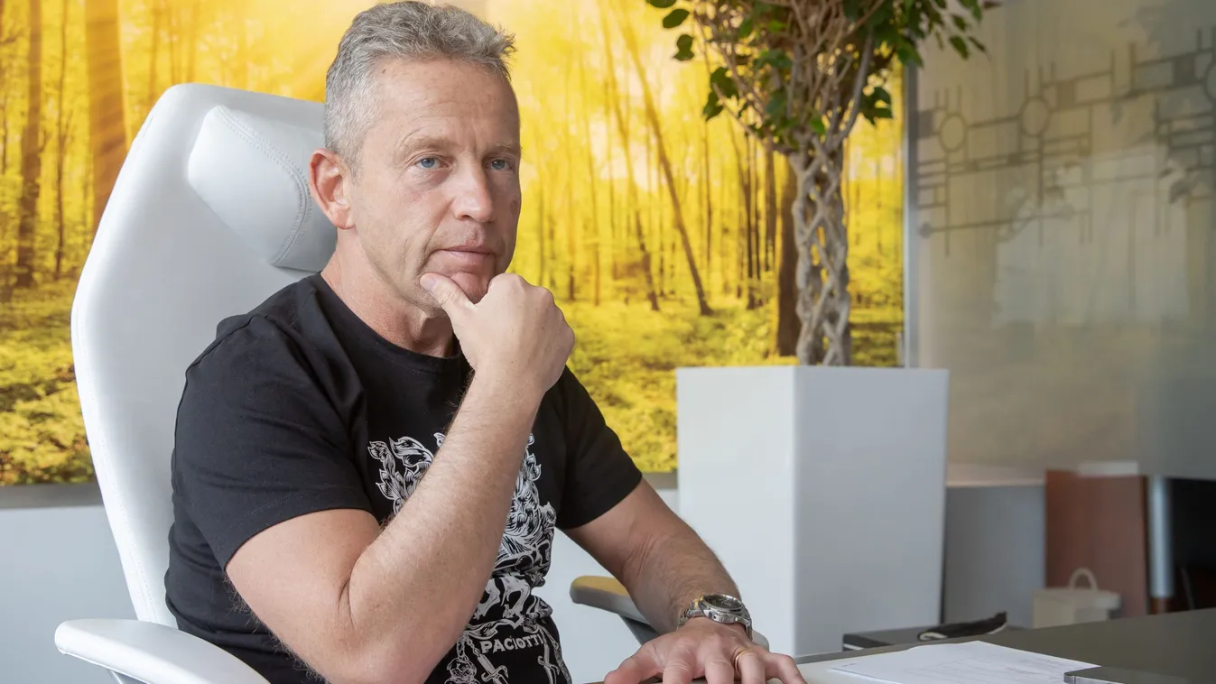 Schobert Norbi: Az agyam 50 százaléka offon volt