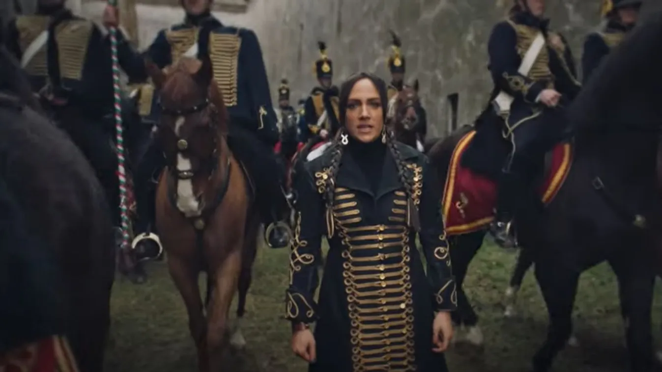 Mi történt? Nem hiszed el, mit énekel Tóth Gabi