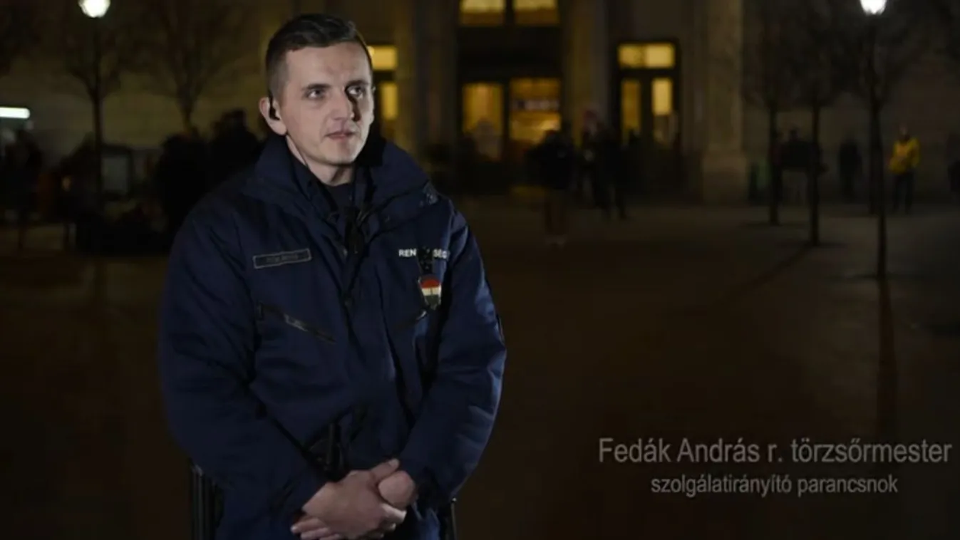 Szabadidejében is a menekülteknek segít a magyar rendőr