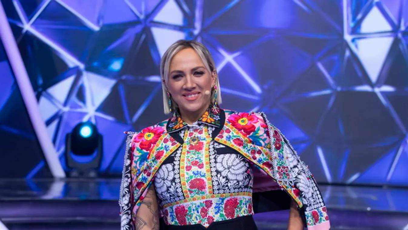 Tóth Gabi megállás nélkül segít a menekülteknek