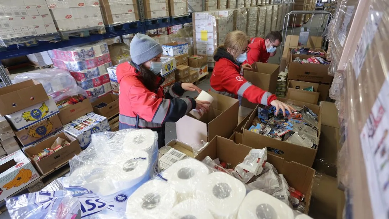 Ezzel a hatalmas adománnyal segítenek a hazánkba érkezett ukrajnai menekülteknek