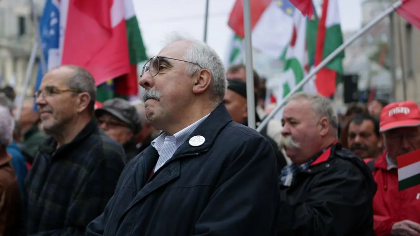 Bokros: A baloldal megszüntetné a rezsicsökkentést