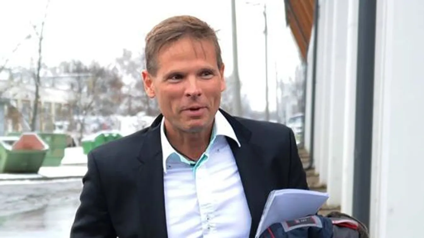 Újabb városházi botrány: a Gyurcsány-fióka budapesti közművezér egyfolytában vakációzik