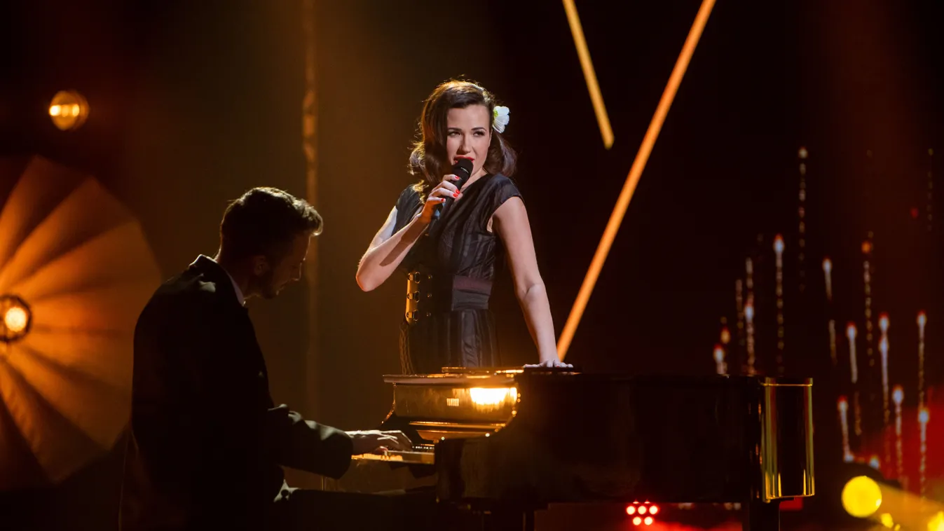  Időutazás és sztárparádé