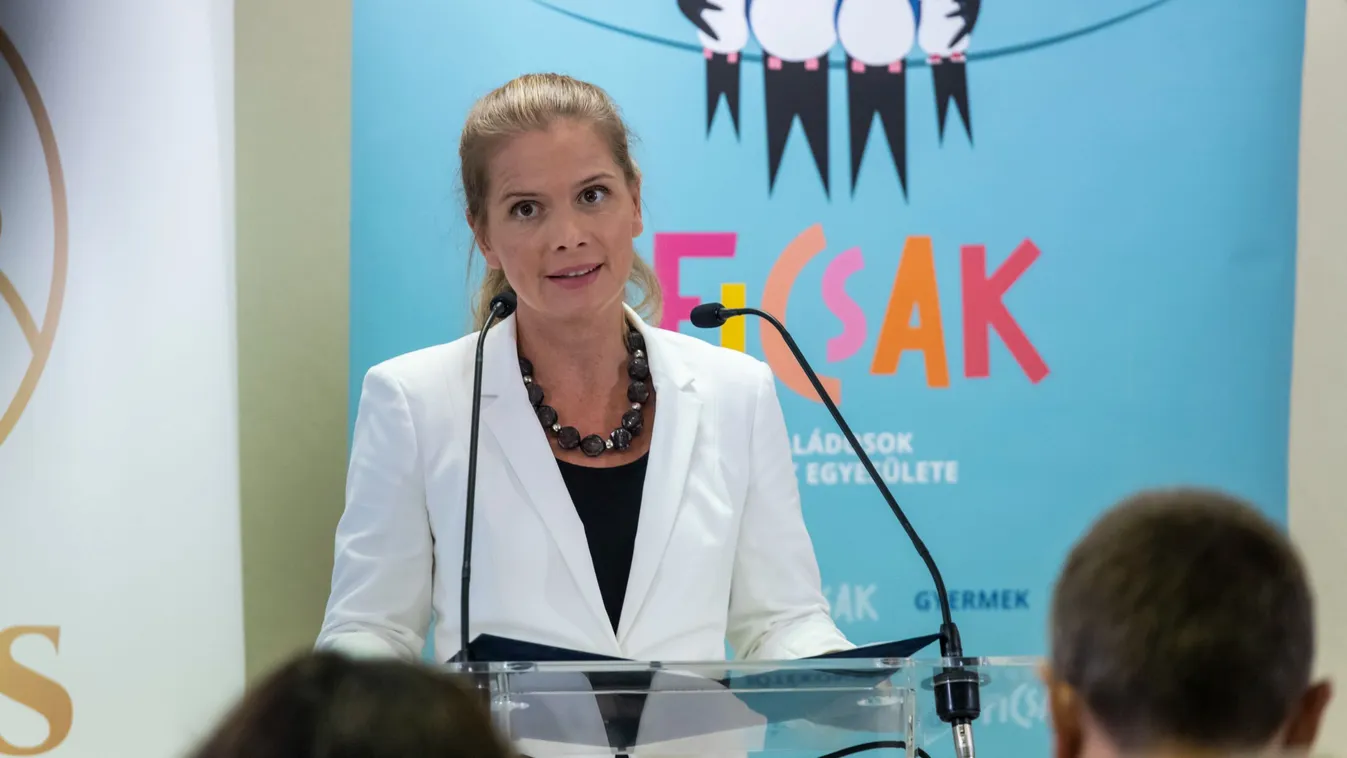 Király Nóra: meg kell védeni az értékeket a családokat