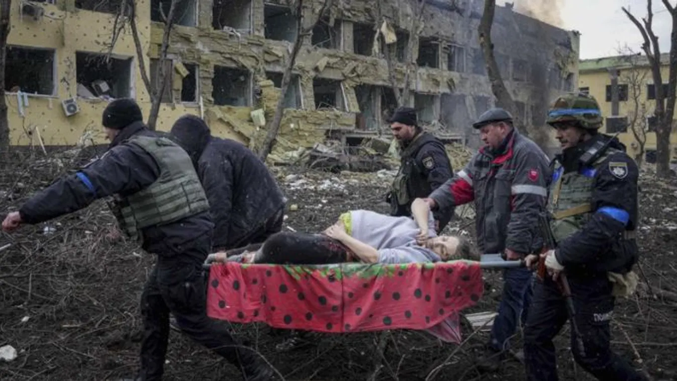 Erős robbanások hallatszottak Kijev központjában