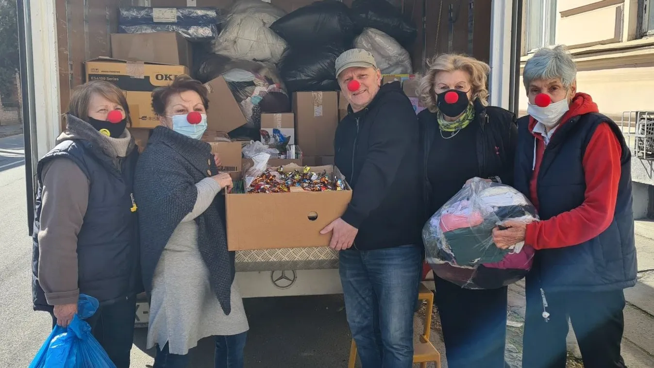 Így segítenek a háborús menekülteknek a Bohócdoktorok