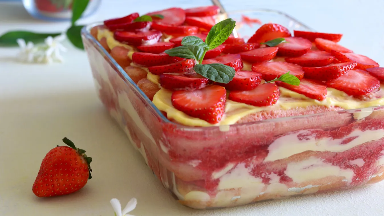 Tiramisu.,Traditional,Italian,Dessert,With,Strawberry,And,Mascarpone.,Closeup.