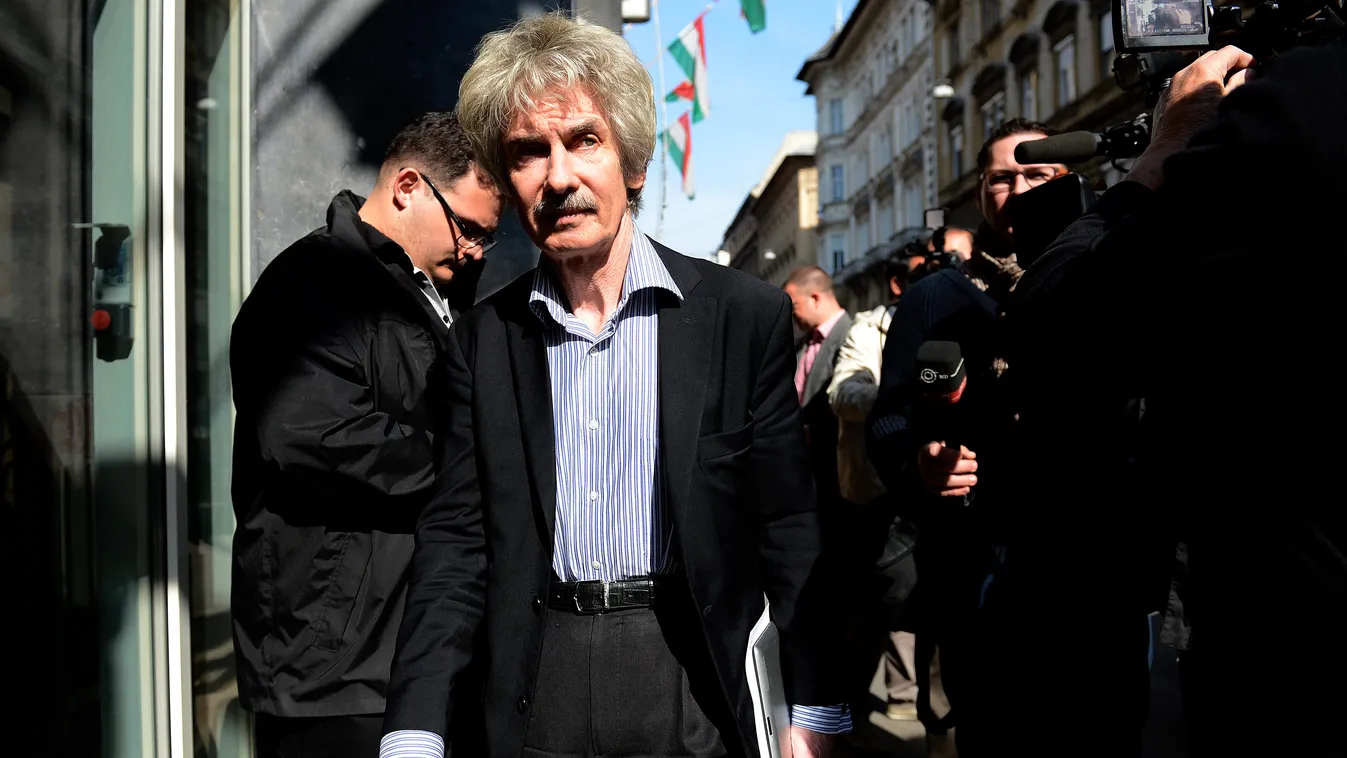 Az MSZP-s Baja Ferenc is kapott 30 milliót