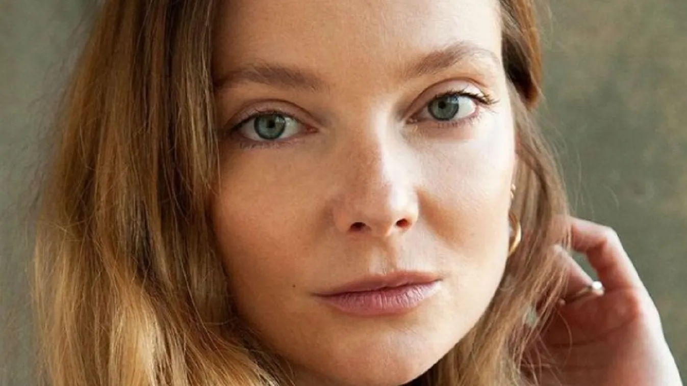 Újra nő a haja Mihalik Enikőnek