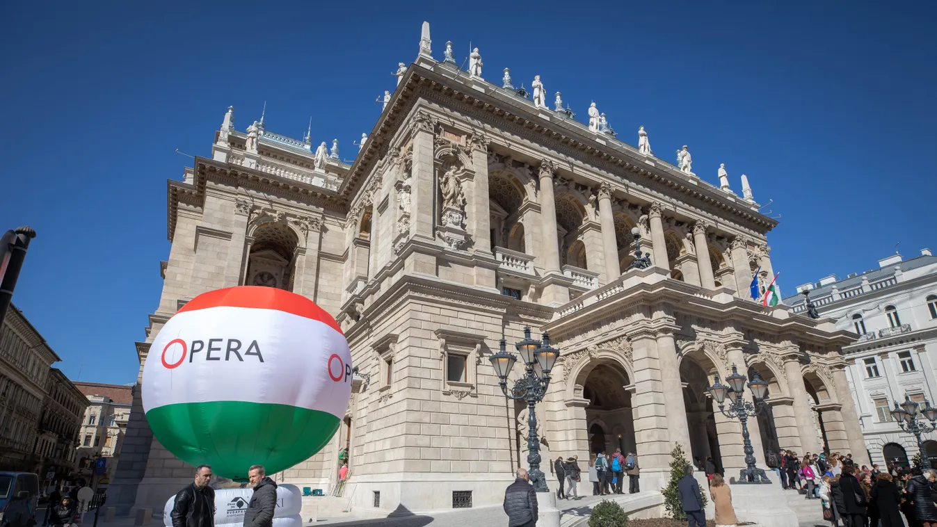 Indul az évad a felújított Operaházban