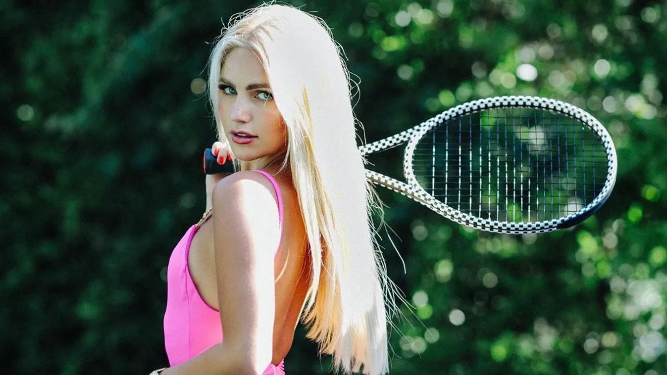 Pucéran feküdt ki a napra a szemérmetlen álomnő