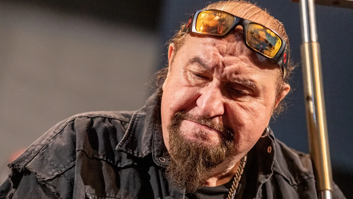 Kiderült, hogy érzi magát Deák Bill Gyula felesége