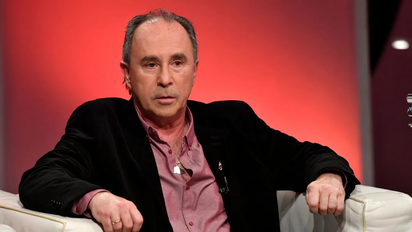 Varga Miklós: Aki háborúpárti, az egy két lábon járó idióta