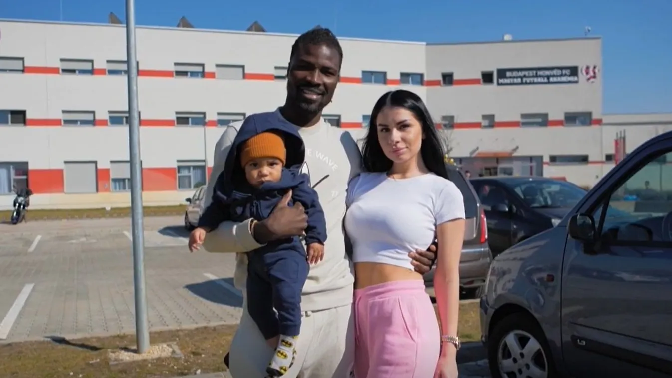 Családjával él Budapesten a ghánai király fia